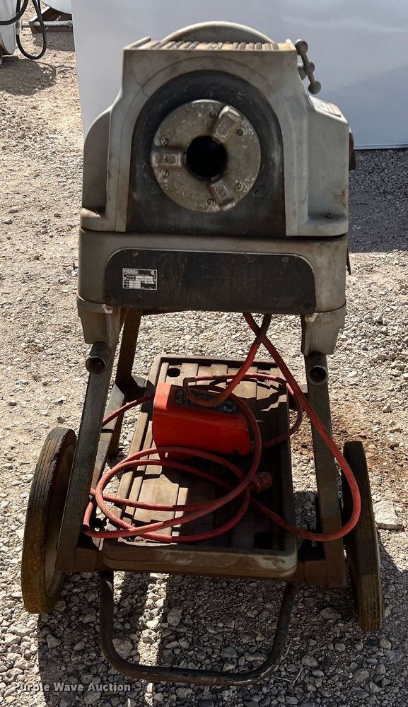 image for item DR5615 Ridgid 535  pipe threader