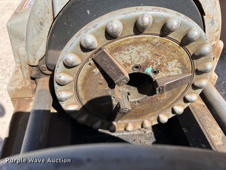 image for item DR5615 Ridgid 535  pipe threader