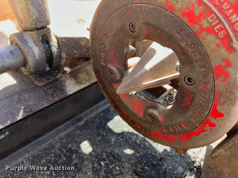 image for item DR5615 Ridgid 535  pipe threader