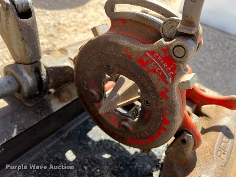 image for item DR5615 Ridgid 535  pipe threader