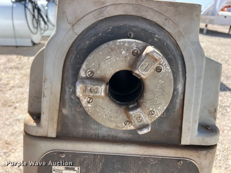 image for item DR5615 Ridgid 535  pipe threader