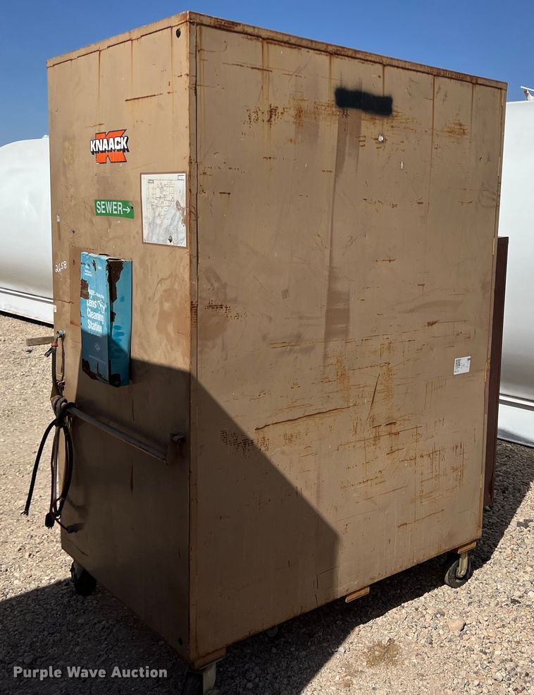 image for item DR5616 Knaack  job box