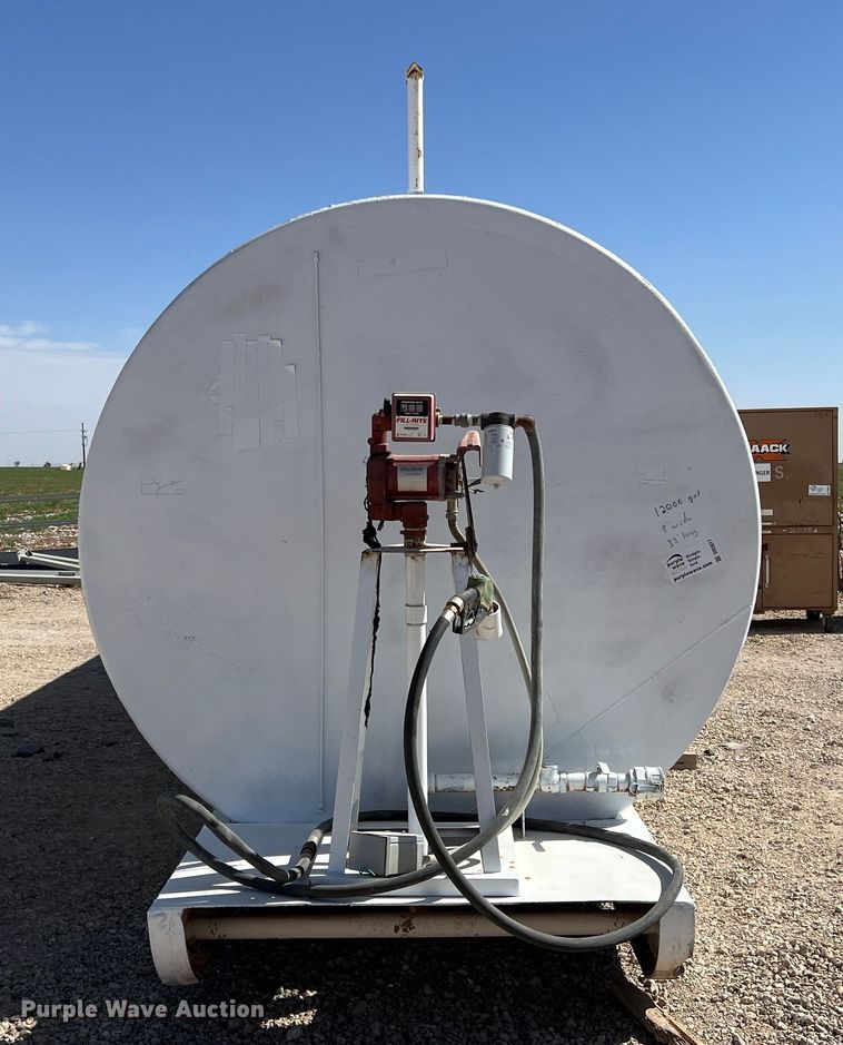 image for item DR5617 Fuel tank