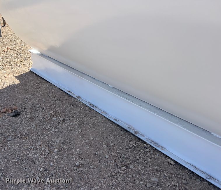 image for item DR5617 Fuel tank