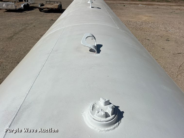 image for item DR5617 Fuel tank