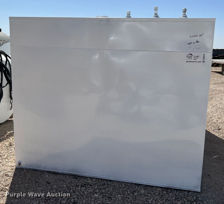 image for item DR5618 Fuel tank