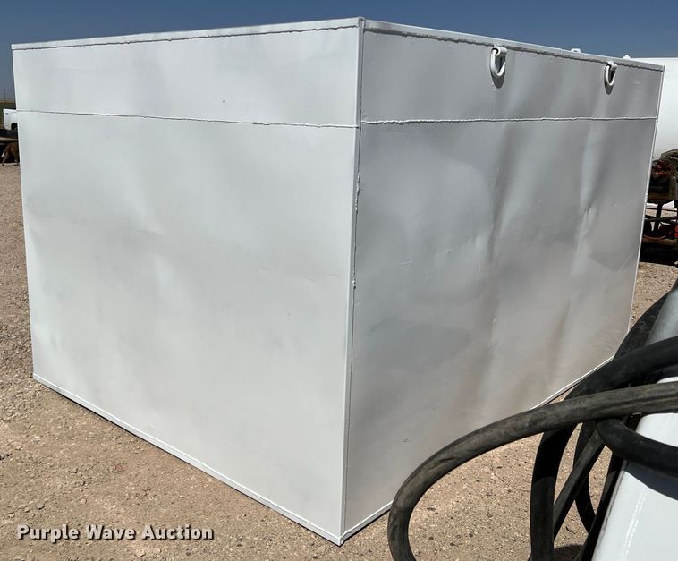 image for item DR5618 Fuel tank