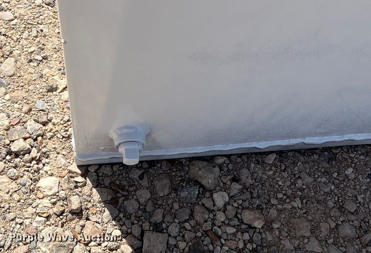 image for item DR5618 Fuel tank