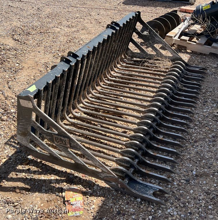 image for item DR5620 Caterpillar 649-6561  79"W skid steer rock bucket