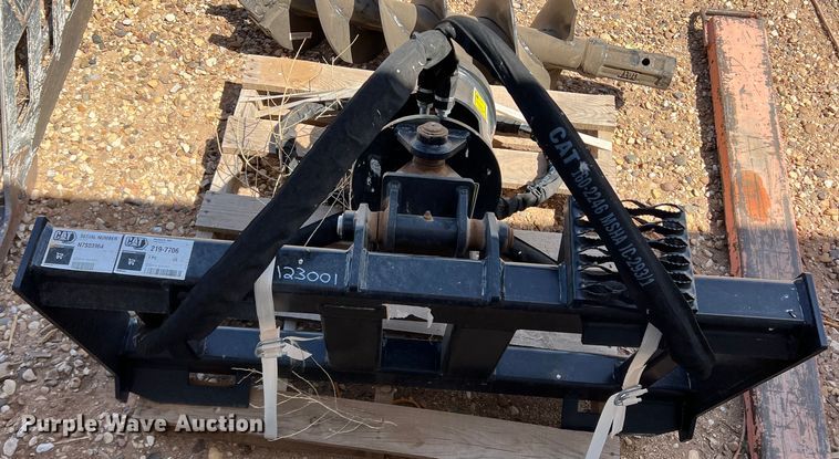 image for item DR5621 Caterpillar A41  skid steer auger