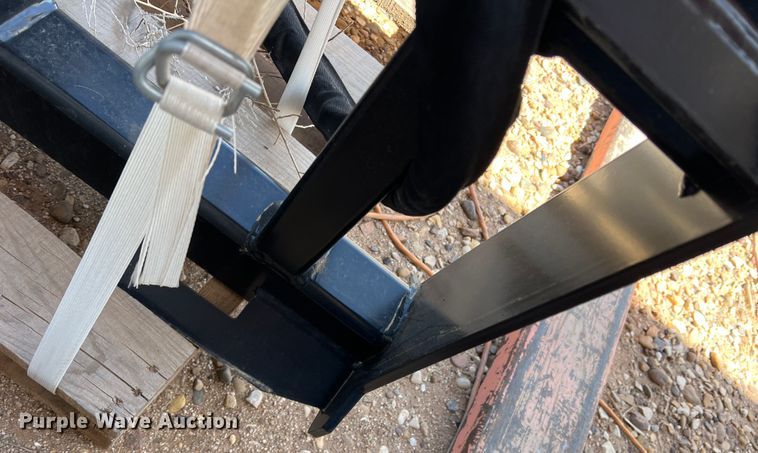 image for item DR5621 Caterpillar A41  skid steer auger