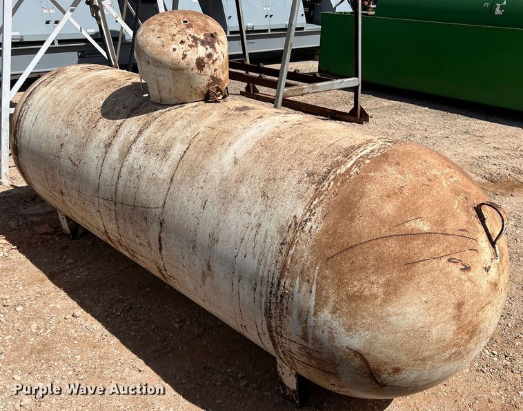 image for item DR5622 Propane tank