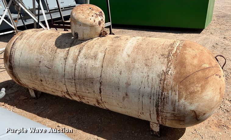 image for item DR5622 Propane tank