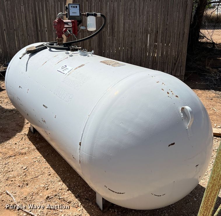 image for item DR5623 Lubbock  fuel tank