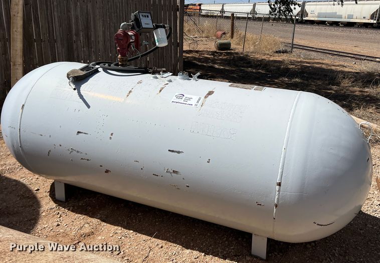 image for item DR5623 Lubbock  fuel tank