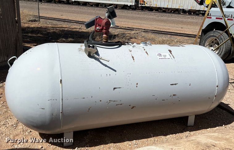 image for item DR5623 Lubbock  fuel tank