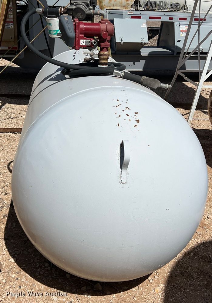 image for item DR5623 Lubbock  fuel tank