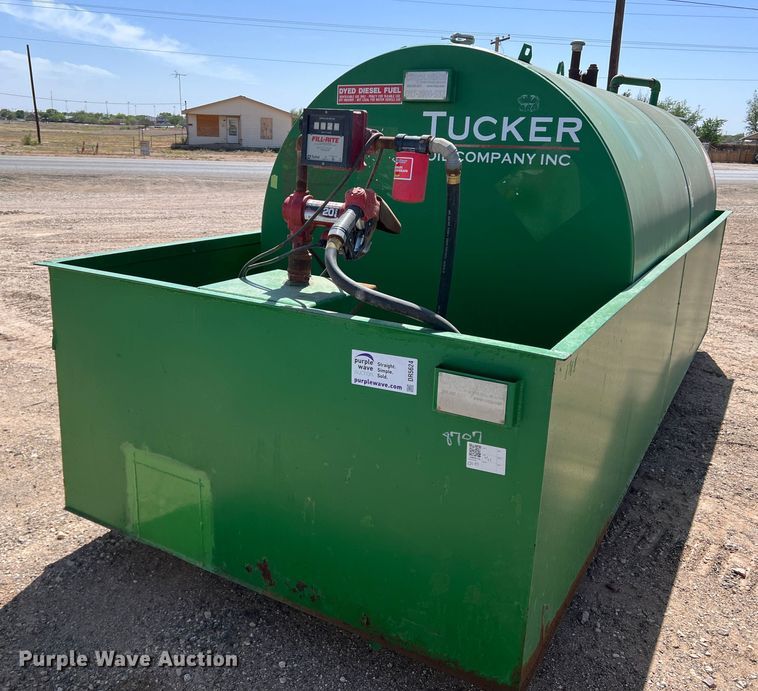 image for item DR5624 Fuel tank