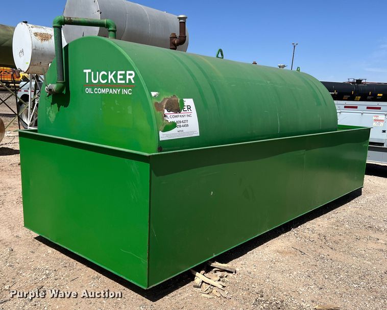 image for item DR5624 Fuel tank