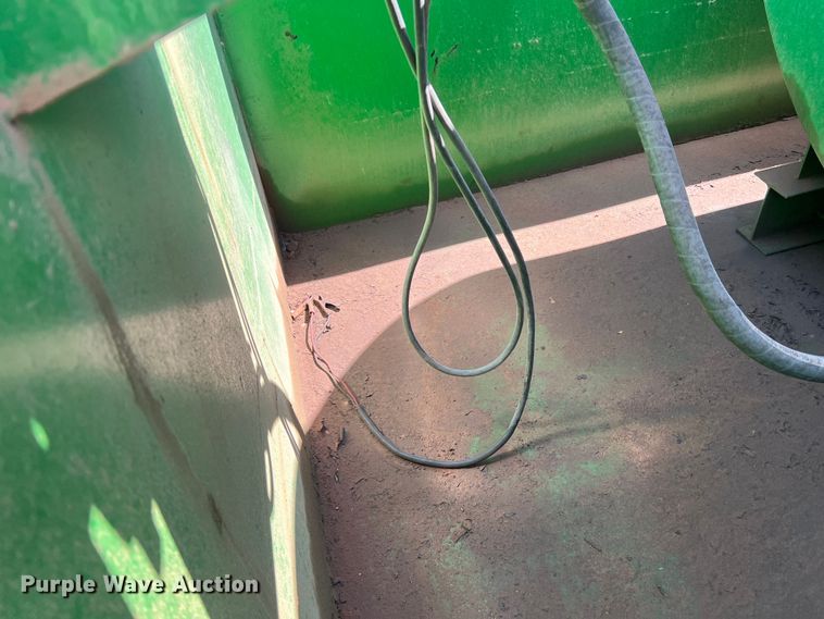 image for item DR5624 Fuel tank