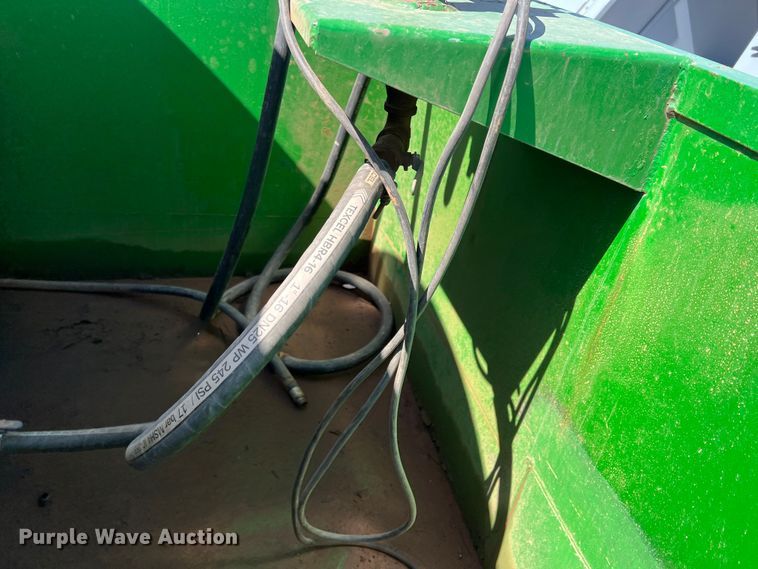 image for item DR5624 Fuel tank