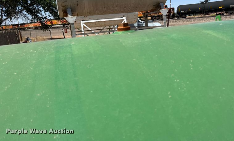 image for item DR5624 Fuel tank