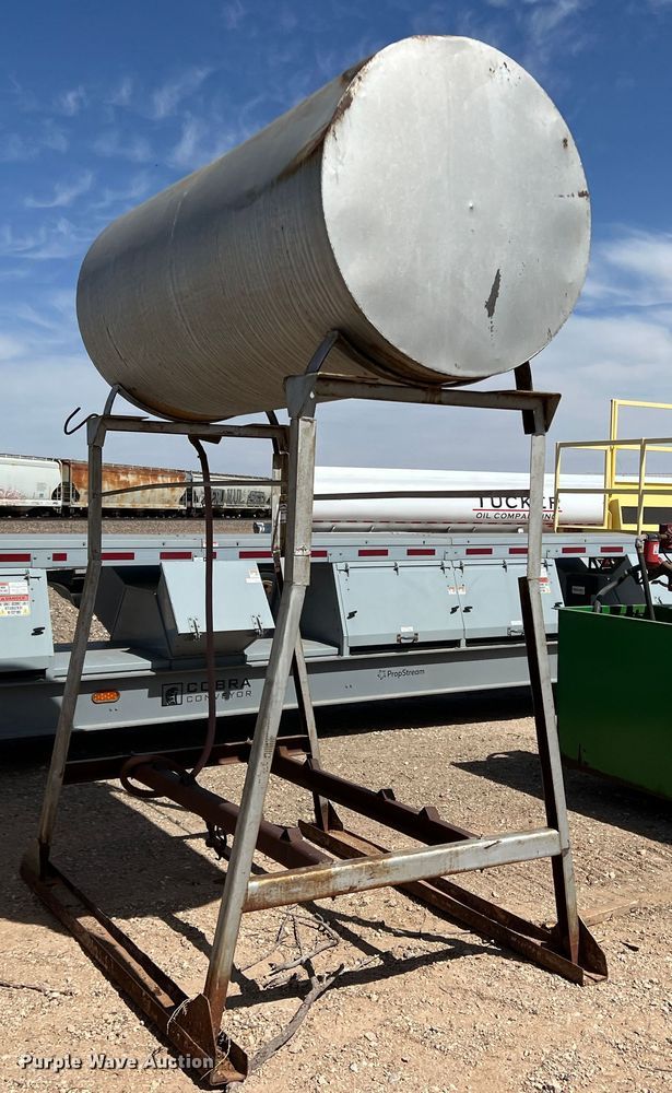 image for item DR5625 Fuel tank