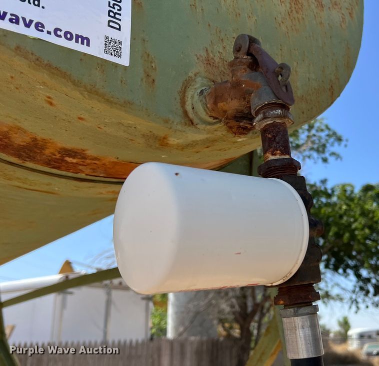 image for item DR5627 Fuel tank