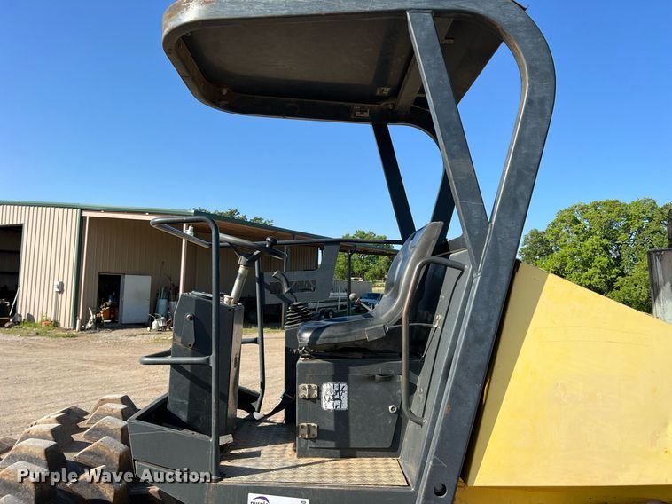 image for item DR5630 2004 Bomag BW145PDH-3  single drum vibratory roller