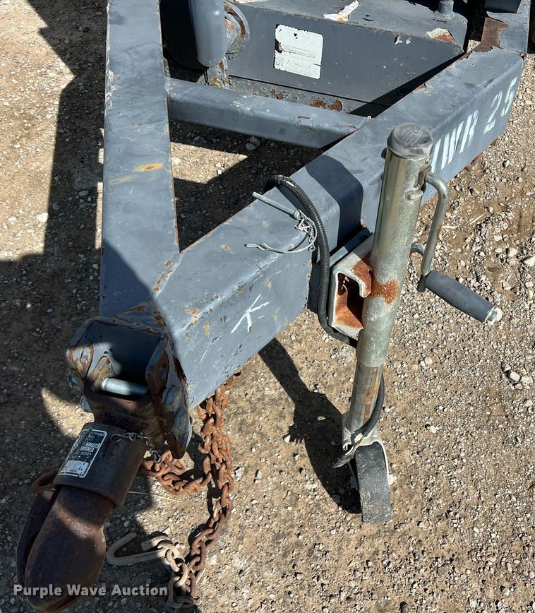 image for item DR5633 Whisperwatt DCA-25SSIU2  generator