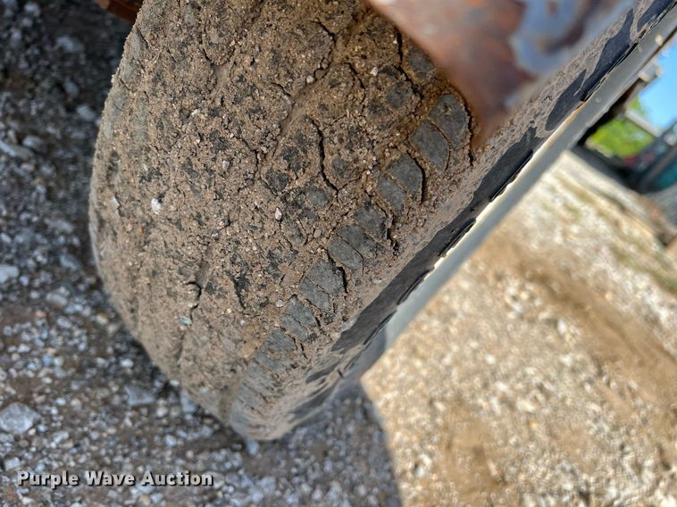 image for item DR5633 Whisperwatt DCA-25SSIU2  generator