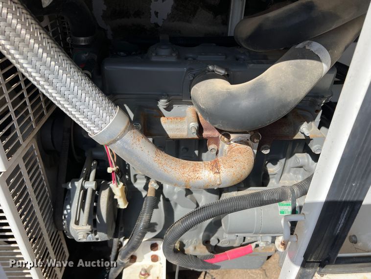 image for item DR5634 Whisperwatt DCA-25SSIU2  generator