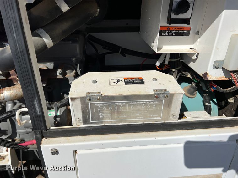 image for item DR5634 Whisperwatt DCA-25SSIU2  generator