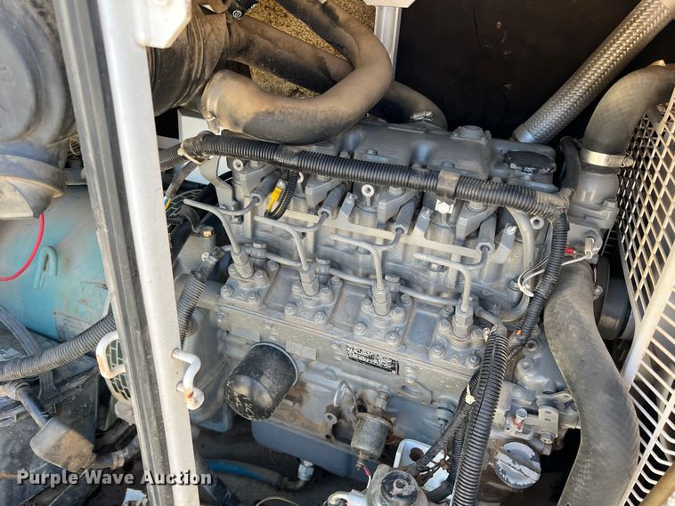 image for item DR5634 Whisperwatt DCA-25SSIU2  generator