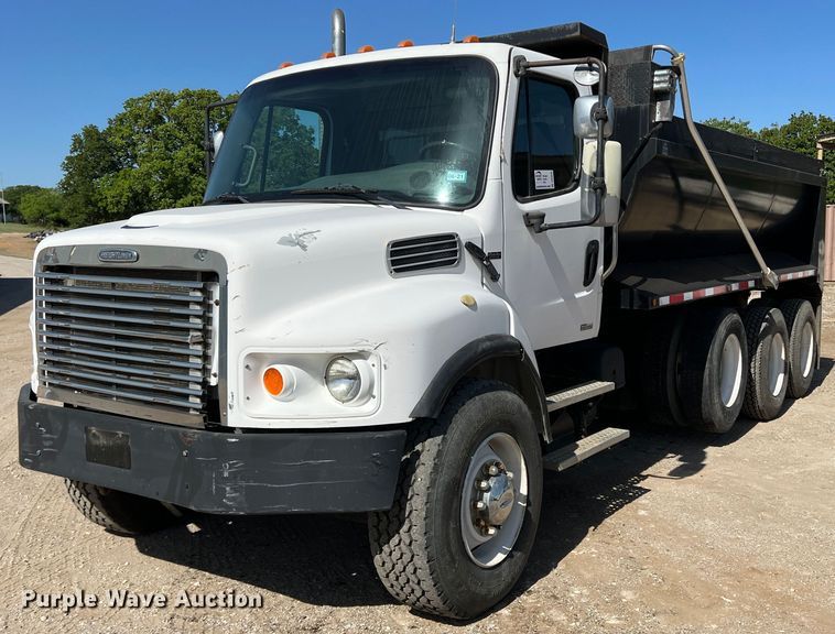 image for item DR5635 2007 Freightliner Business Class M2  dump truck