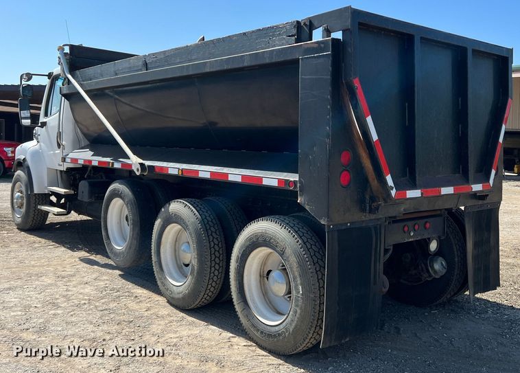 image for item DR5635 2007 Freightliner Business Class M2  dump truck