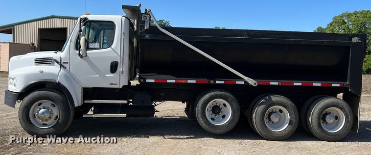 image for item DR5635 2007 Freightliner Business Class M2  dump truck