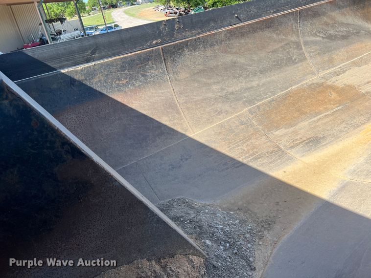 image for item DR5635 2007 Freightliner Business Class M2  dump truck