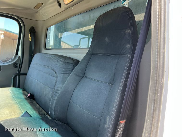 image for item DR5635 2007 Freightliner Business Class M2  dump truck