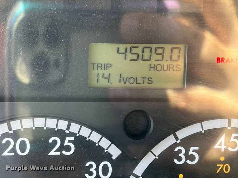 image for item DR5635 2007 Freightliner Business Class M2  dump truck