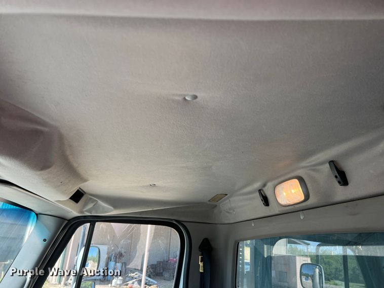 image for item DR5635 2007 Freightliner Business Class M2  dump truck