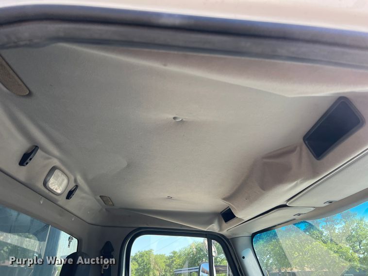 image for item DR5635 2007 Freightliner Business Class M2  dump truck