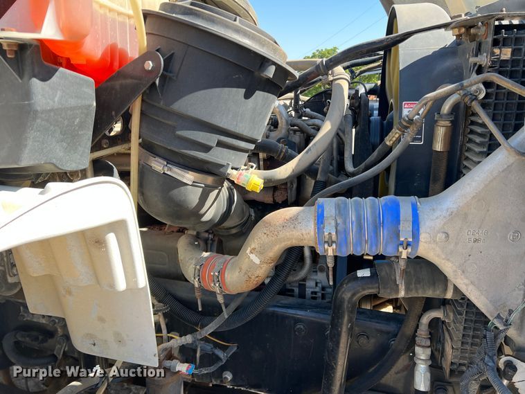 image for item DR5635 2007 Freightliner Business Class M2  dump truck