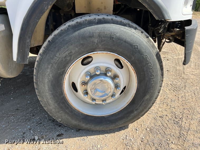 image for item DR5635 2007 Freightliner Business Class M2  dump truck