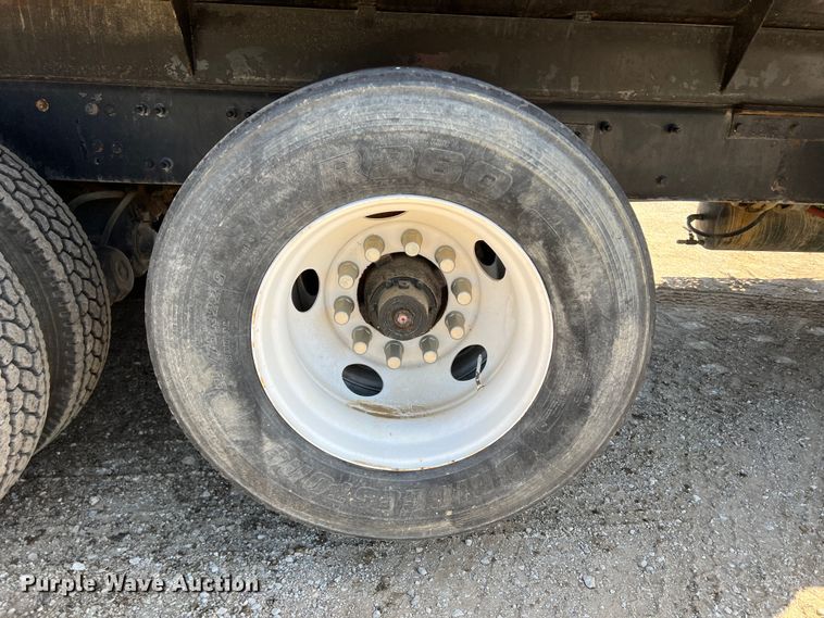 image for item DR5635 2007 Freightliner Business Class M2  dump truck