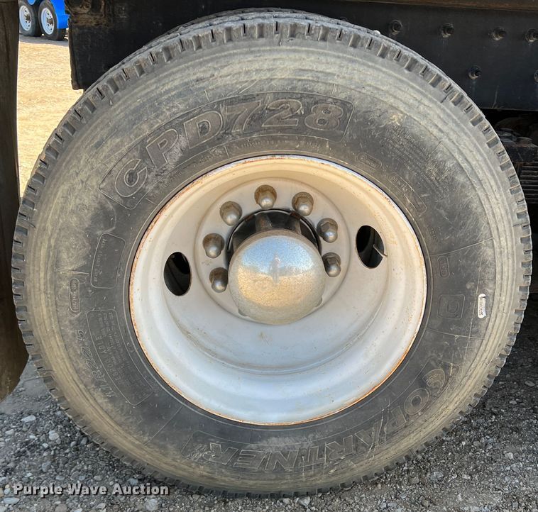 image for item DR5635 2007 Freightliner Business Class M2  dump truck