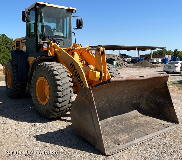 image for item DR5637 Hyundai HL740-9A  wheel loader