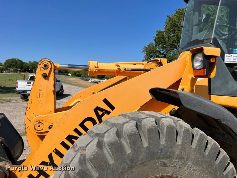 image for item DR5637 Hyundai HL740-9A  wheel loader