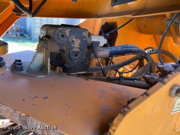 image for item DR5637 Hyundai HL740-9A  wheel loader