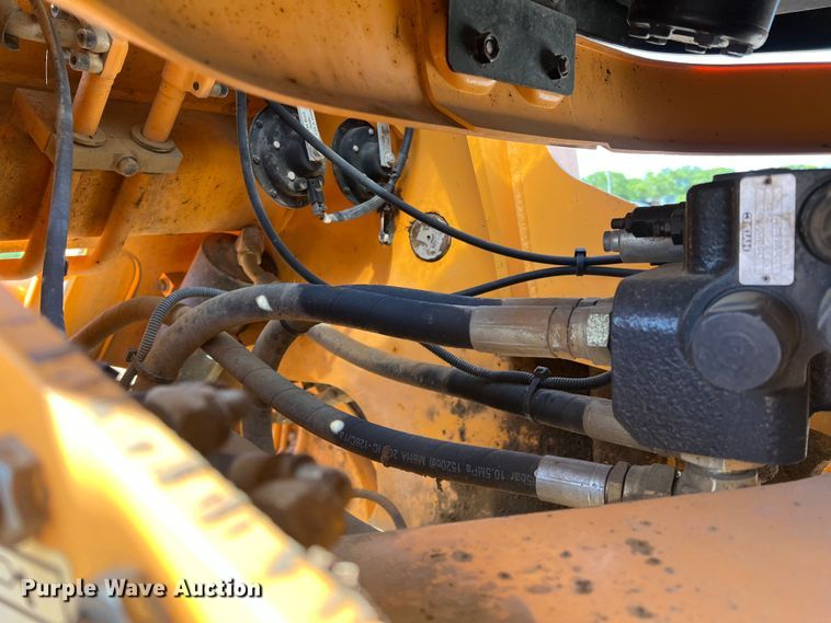 image for item DR5637 Hyundai HL740-9A  wheel loader